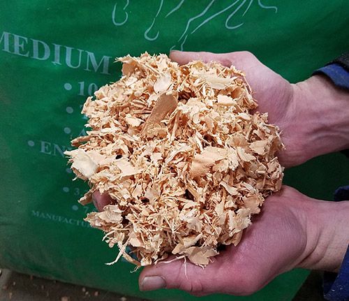 Easy Pick Medium Shavings - Jim Thorpe Lumber Yoncalla Oregon Easy Pick Medium Shavings - Jim Thorpe Lumber Yoncalla Oregon